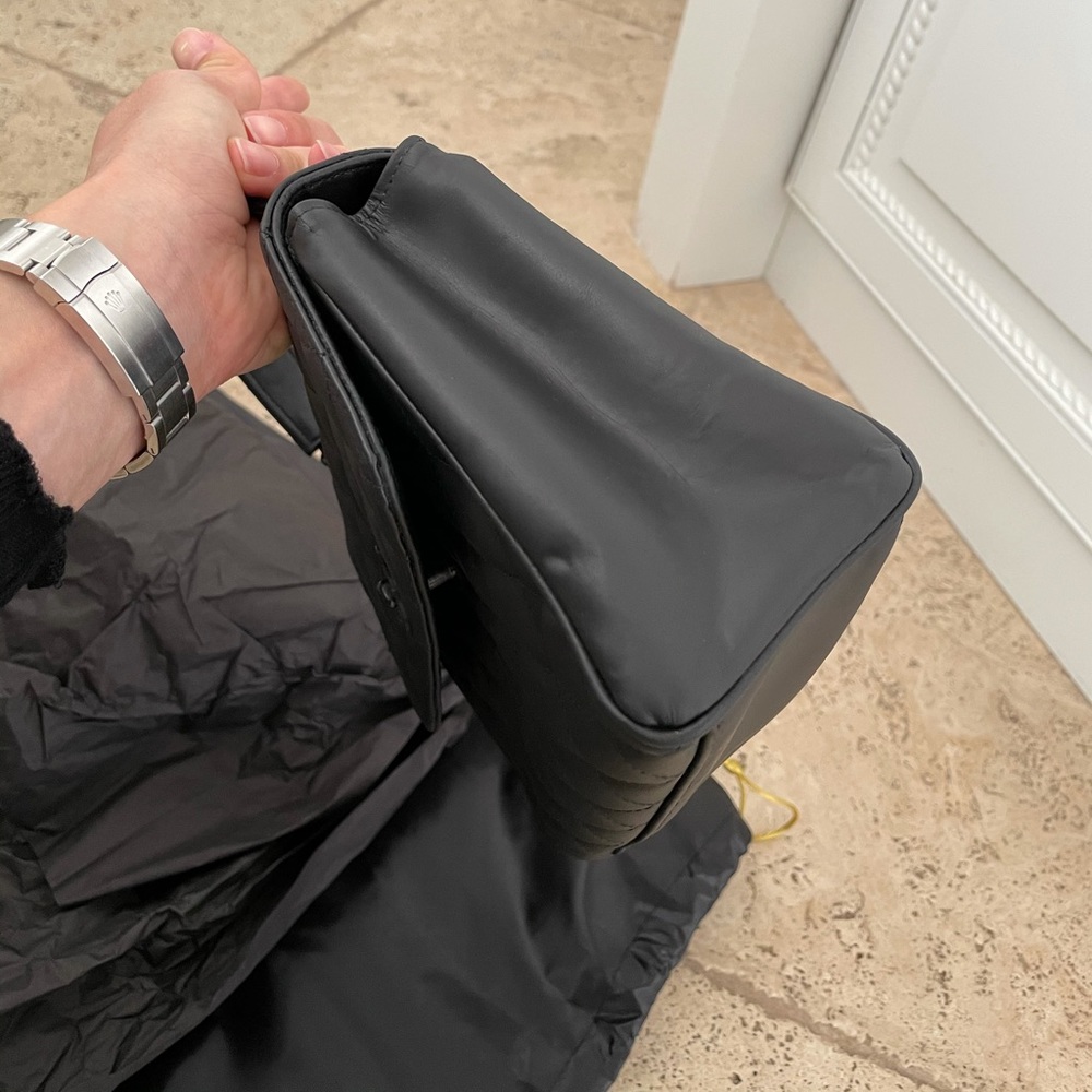 Chanel Vintage Quilted Flap Bag - Picture 11 of 16
